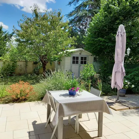 Ferienwohnung Le Jardin D'Anatole Bourges Exterior foto